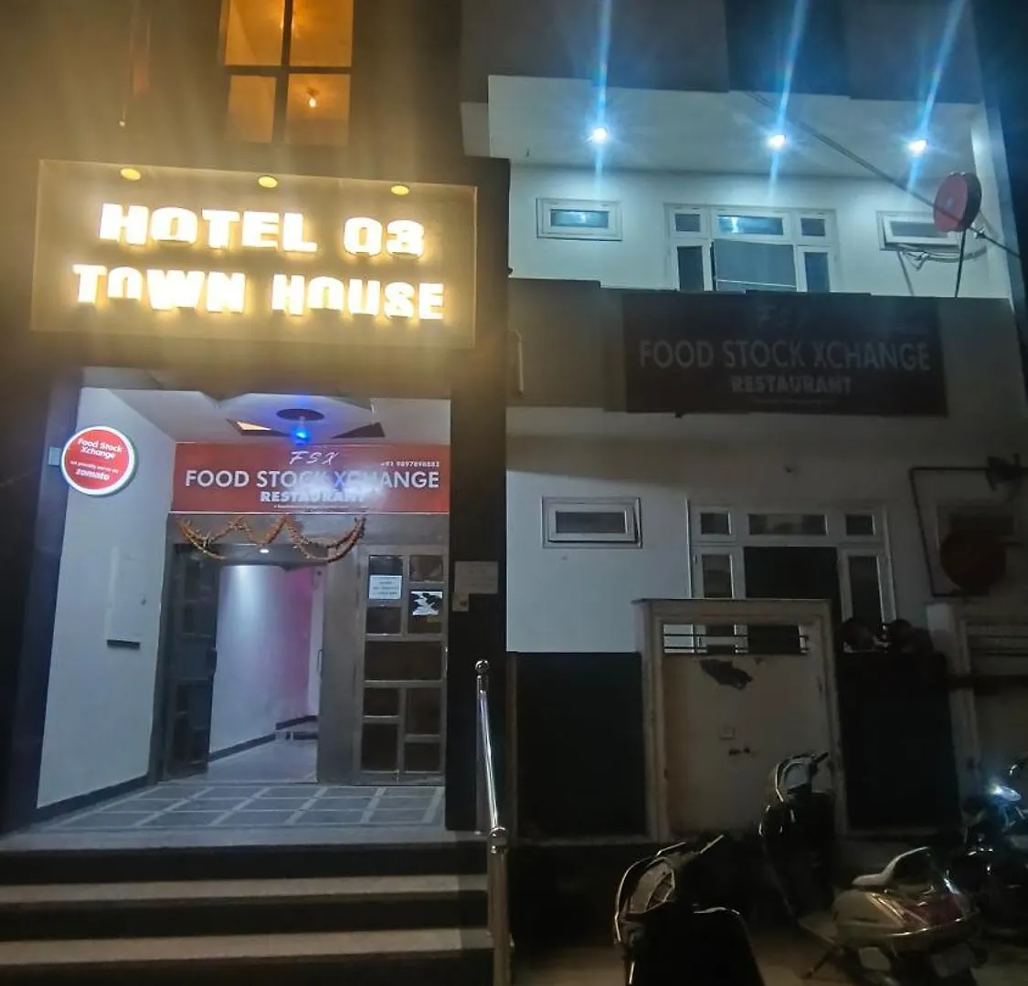 Townhouse 03 Hotel Agra   Agra (Uttar Pradesh)